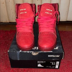 Supra Muska 001 Triple Red Sky Tops LX